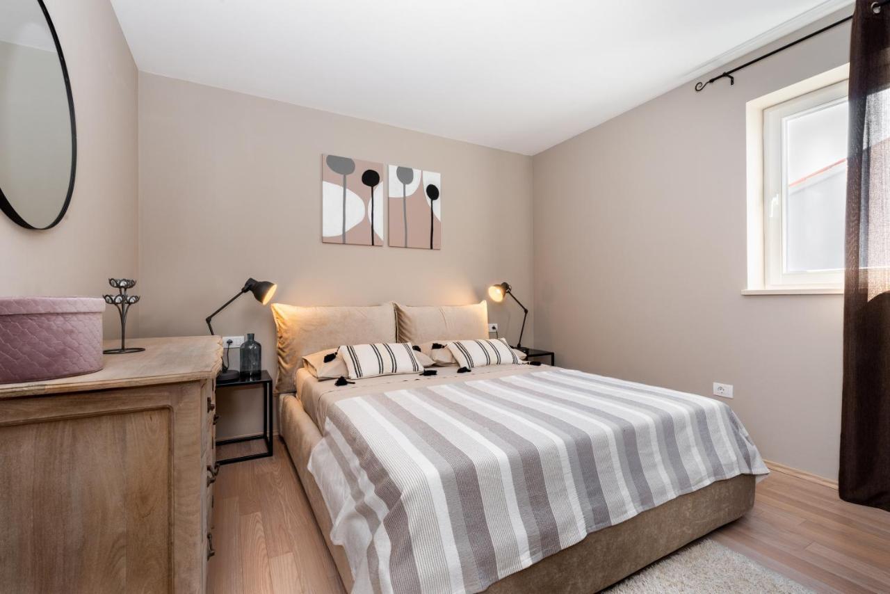 Apartment Cami -Stylish Apartment With A Beautiful Seaview Rabac Eksteriør billede